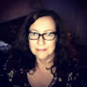 Meet your Posher, Laurie